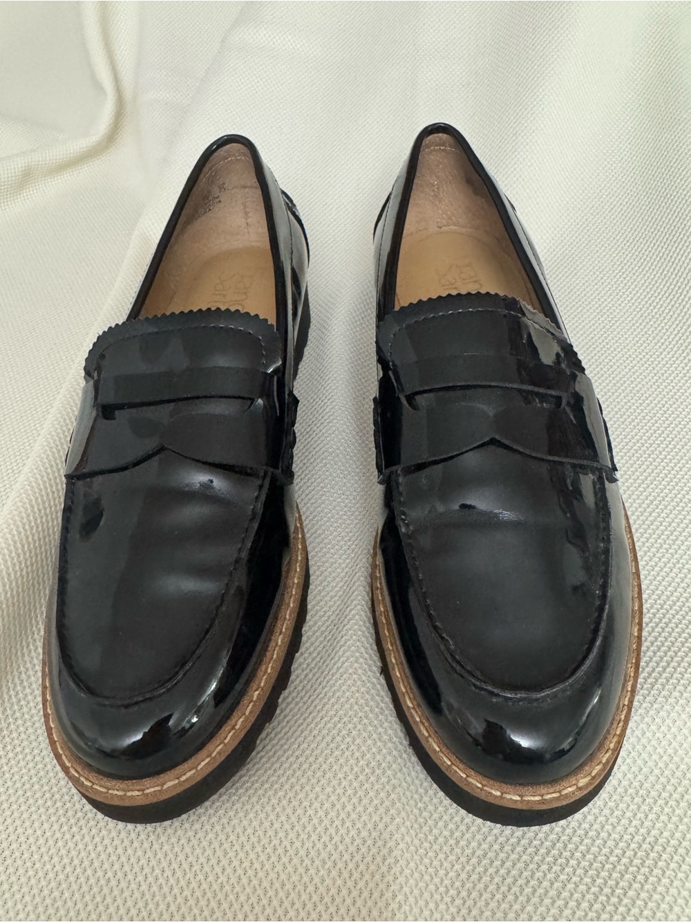 Franco Sarto Black Patent Lug Sole Platform Penny Loafers Chunky Minimalist
Sz 8